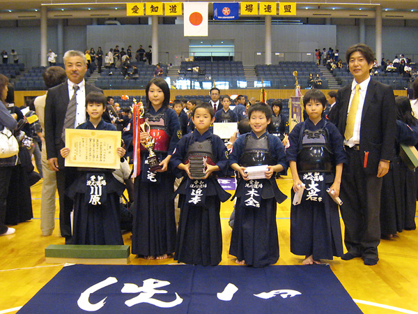 平成21年度愛知県剣道道場連盟「近藤杯」争奪剣道大会 – 小学生低学年の部