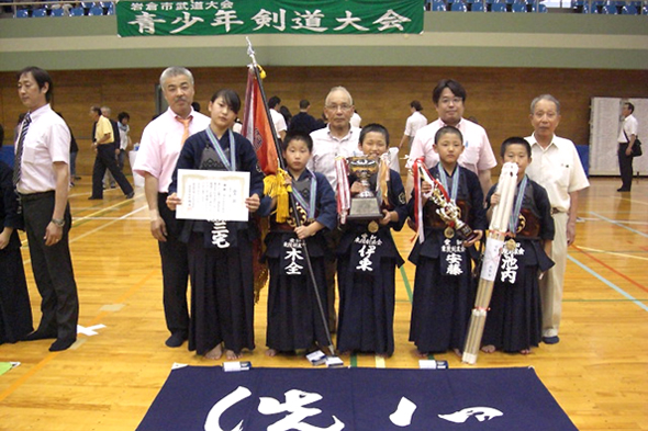 第16回岩倉市青少年剣道大会　東院剣友会チーム