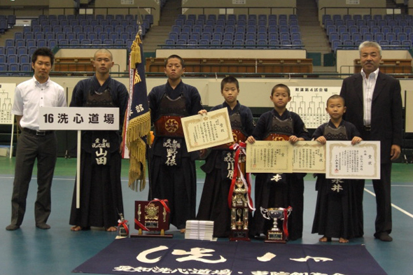 第24回愛知県警察少年剣道大会　優勝　洗心道場チーム