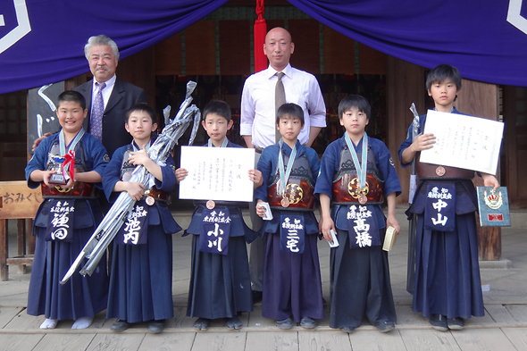 第40回砥鹿神社例祭奉納少年少女剣道大会 第3位 東院剣友会チーム / 個人戦 第3位 中山珀